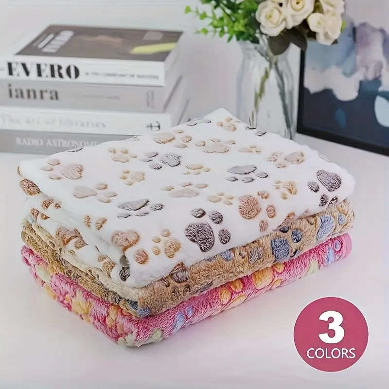 3pcs Pet Blankets for Dogs Cats Soft Polyester Fiber Machine Washable Stain-Resistant