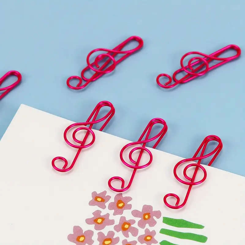 Retaining Clip