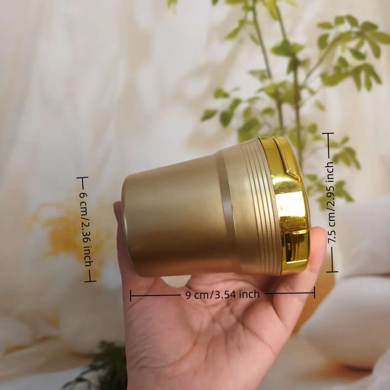 1pc Multifunctional Car Ashtray with Lid Metal + ABS Plastic Can Automatically Pop Open to Sea