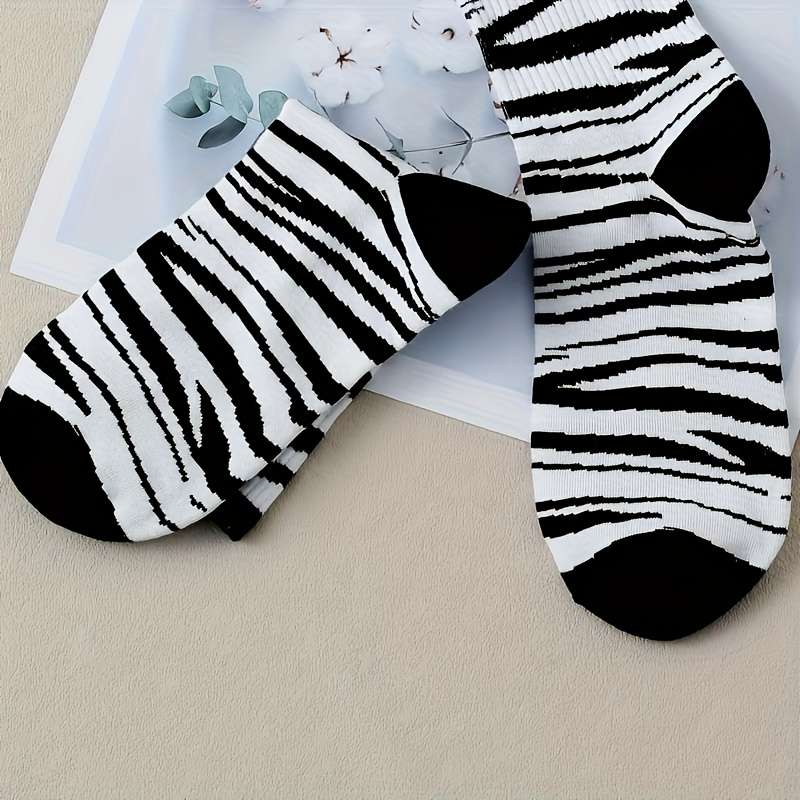 1 Pair Mixed Color One Size Socks