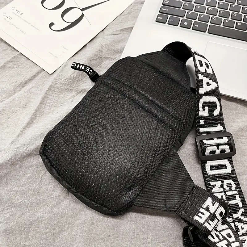 1pc Trendy Men's Nylon Chest Bag with Headphone Design Casual Mini Crossbody Satchel Sporty Adjustab