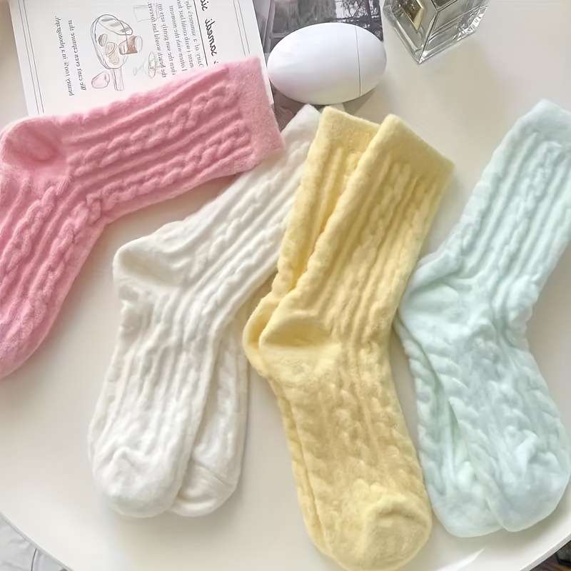 Sock Mixed Color Random 2 Pairs Size One Size