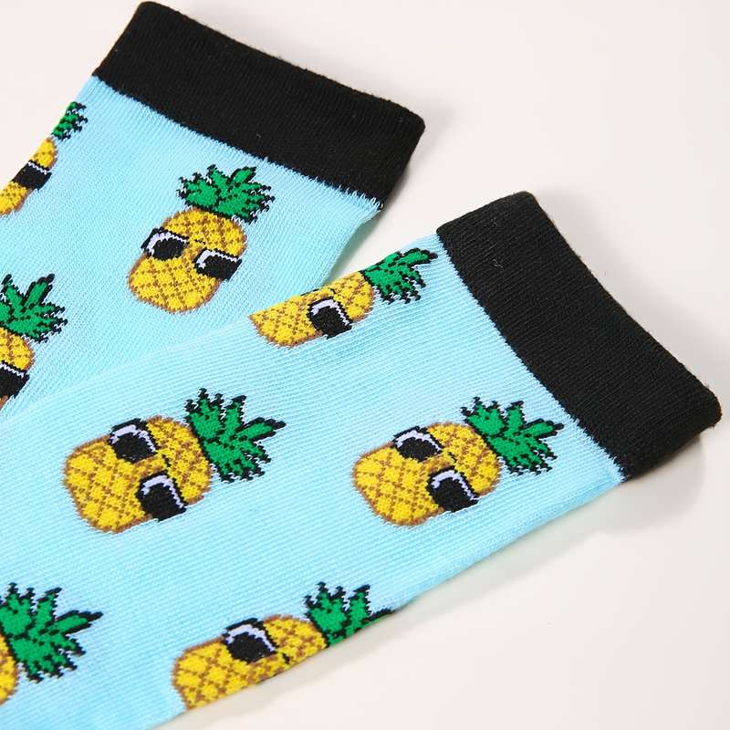 1 Pair  One Size Socks