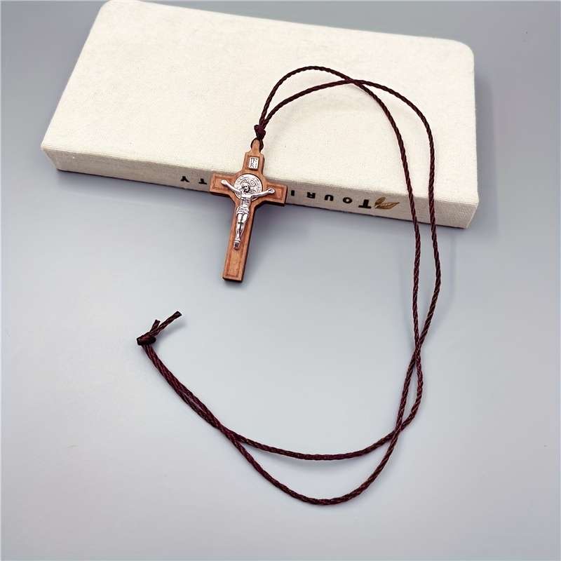 1 Piece Brown Jesus Theme Pendant