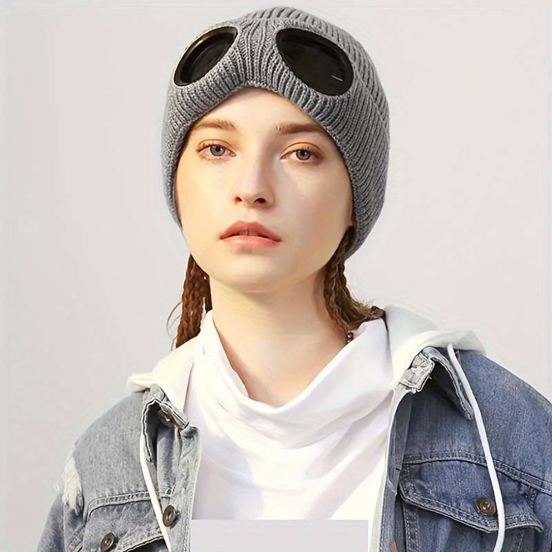 1pc Fleece-Lined Knit Beanie Warm Stylish Couple's Hat for Skiing Perfect for Halloween Chris