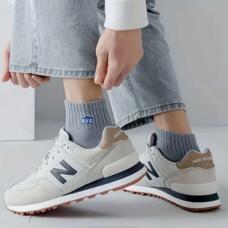 3 Pairs Random Colors One Size High Elastic Socks