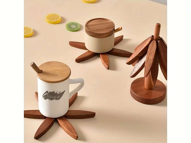 Wooden Tree-Shaped Pot Mat Set Includes 3 Removable Coasters and Base Creative Non-Slip Heat-