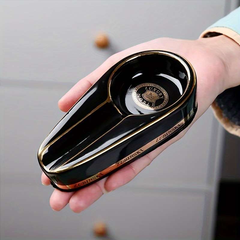 1pc Elegant Ceramic Cigar Ashtray Portable Creative Accessory for Smokers Ideal Living Room De
