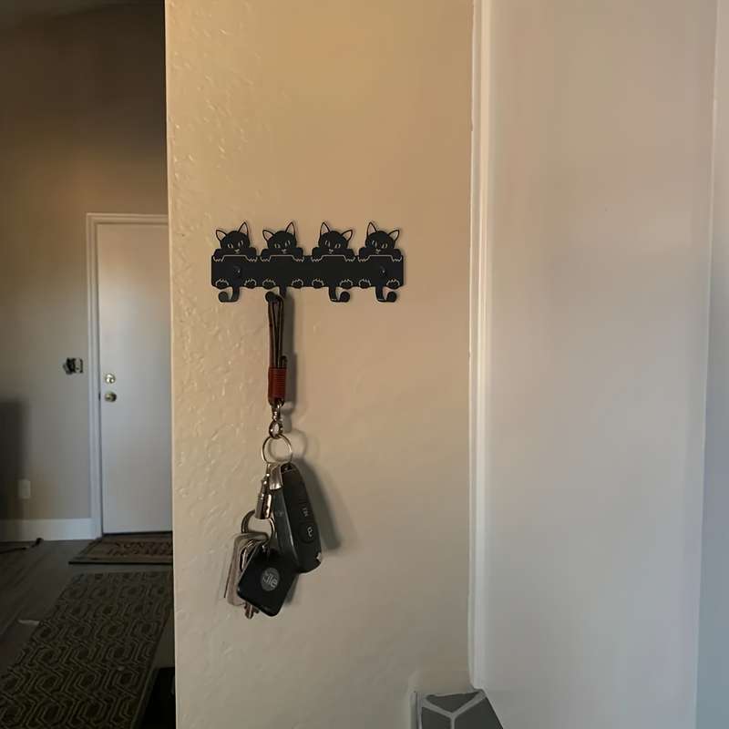 HELLOYOUNG Playful Cat-Themed Black Metal Key RackWall Mounted Decorative Entryway Organizer wit