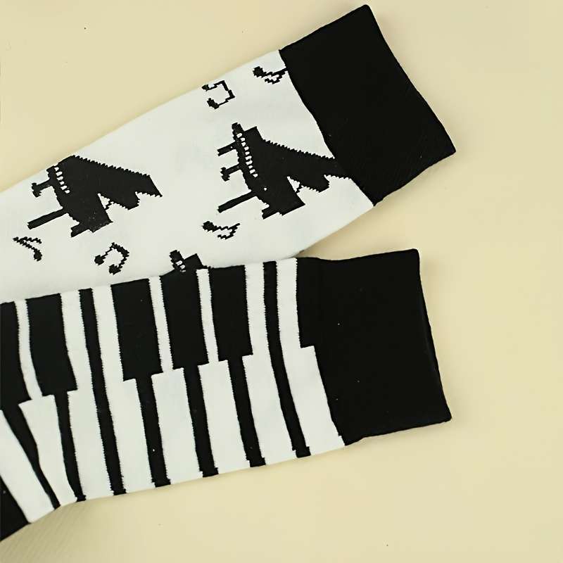 1 Pair Mixed Color One Size Socks