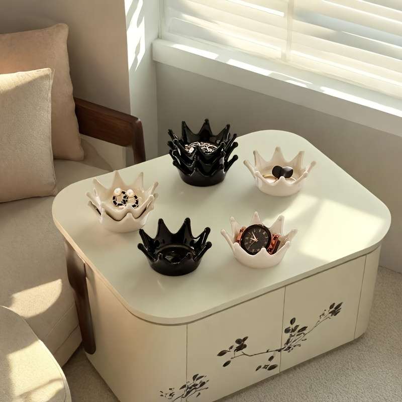 1pc Crown Creative Desktop Ashtray Jewelry Organizer Aesthetically Pleasing Plate for Photo Displ
