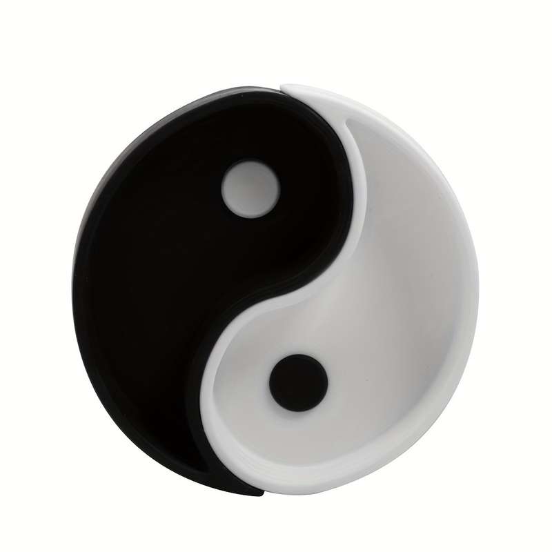 1 Yin Yang Tai Chi Silicone Ashtray Leaf-Shaped Dual-Color Design for Indoor Outdoor Decor