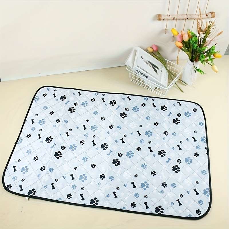 1piece Black Bones Cooling Pad