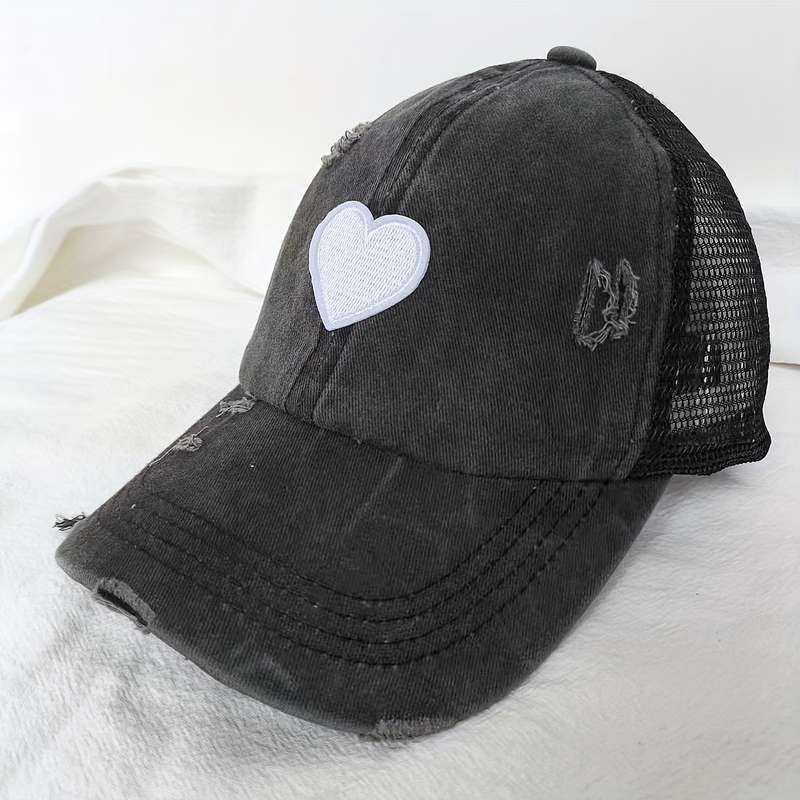 1pc Adjustable Women's Baseball Cap with Ponytail Hole Distressed Black Mesh Trucker Hat with Hear