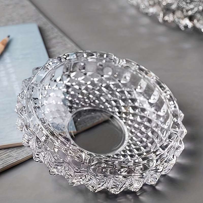 1pc Elegant Mesh Texture Crystal Ashtray Heavy-Duty Glass Cigarette Holder with Intricate Geometr