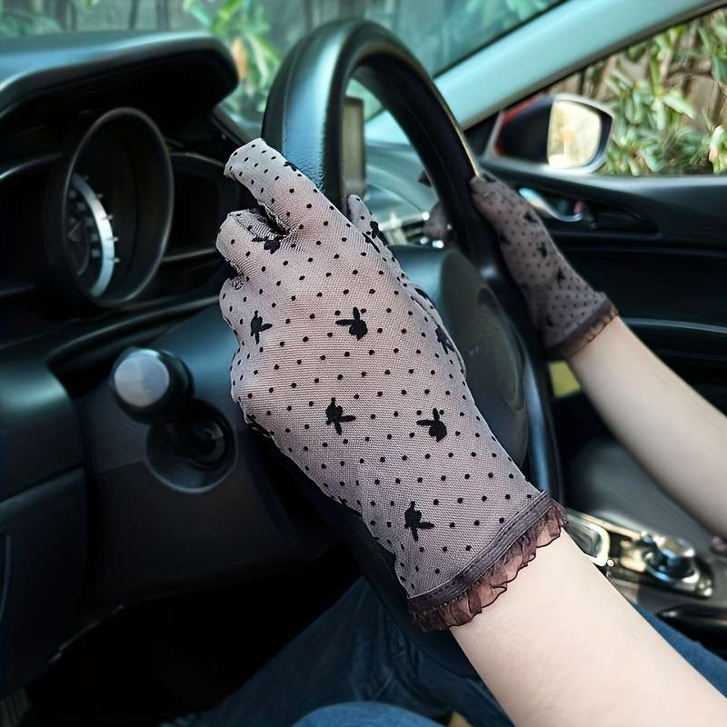 1 Pair Brown Versatile Lace Gloves