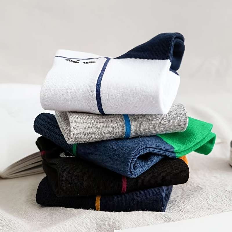 5 Pairs Of Random Colors One Size High Elastic Socks