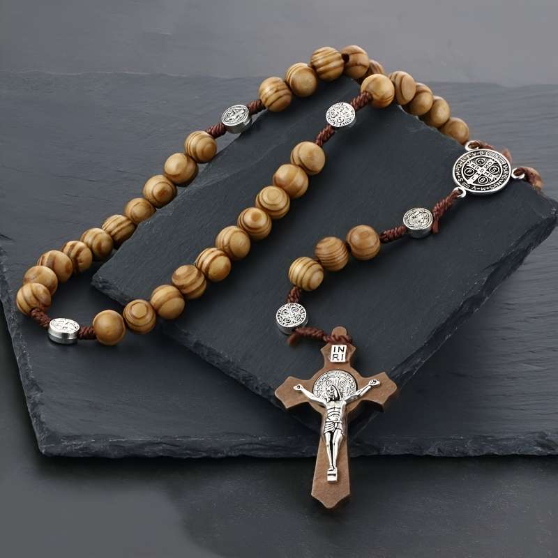 1 Piece A Brown Jesus Theme Pendant