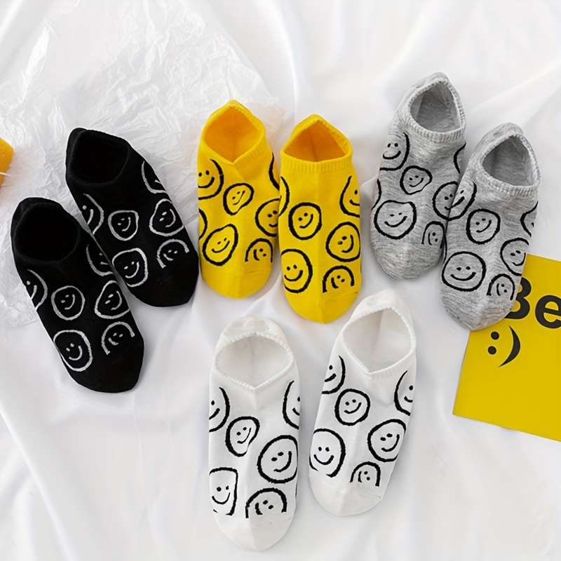 4 Pairs Mixed Color One Size High Elastic Socks