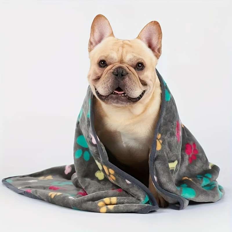 1ps Blanket Color Black size L  104.14x76.2 cm