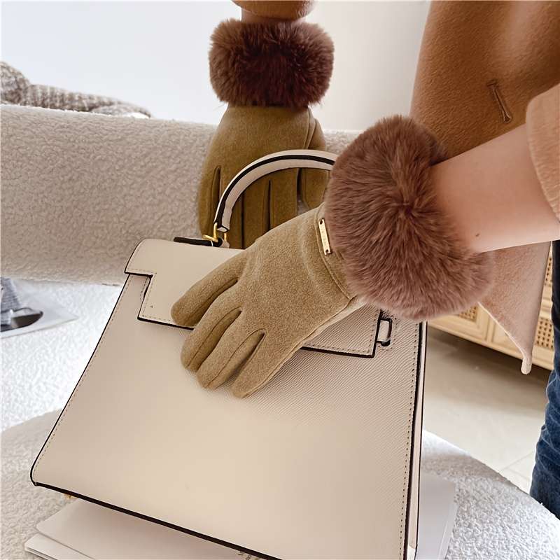 1 Pair Khaki Warm Gloves