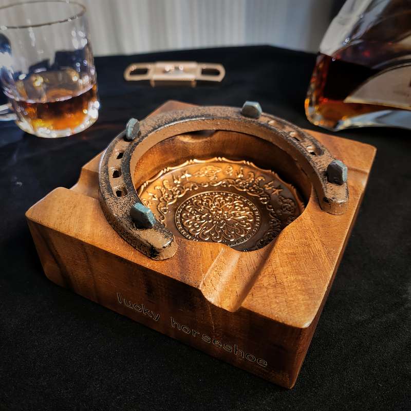 1pc Lucky Horseshoe Wooden Cigar Ashtray with Intricate Carved Floral Design Rustic Cowboy De
