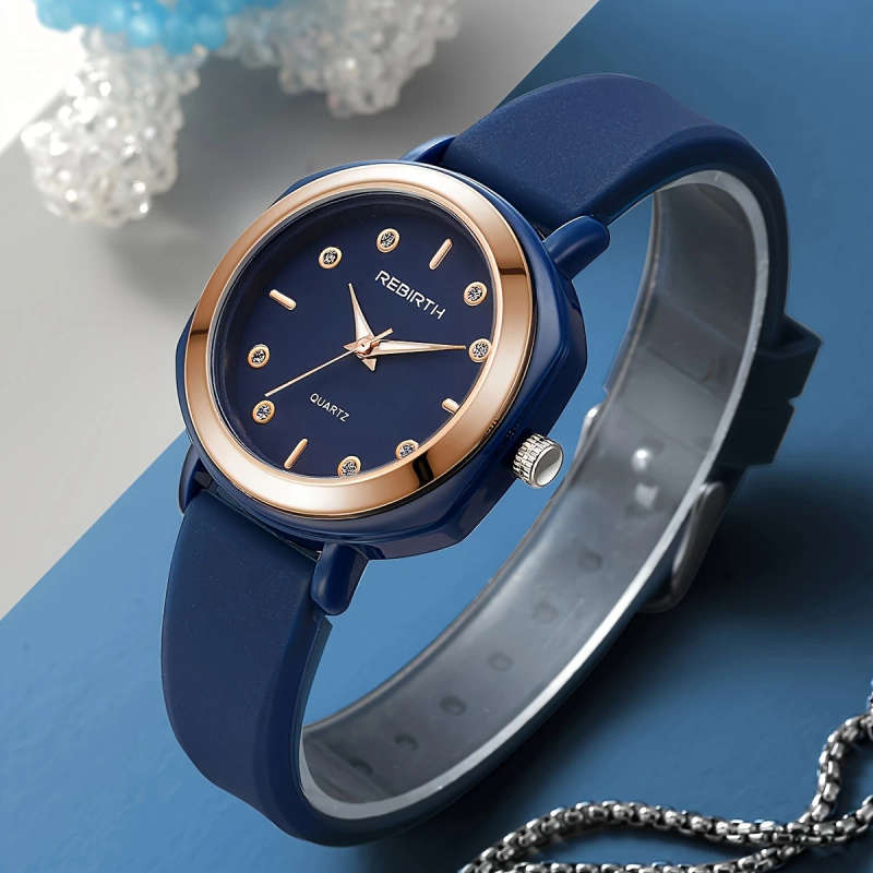 1pc Cute Wind High Appearance Level Small Fresh Silica Gel Strap Quartz Watch Color Sent Randomly