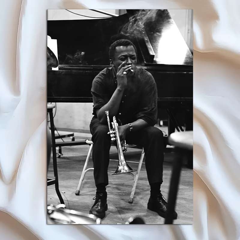 1pc 2D Flat  Miles Davis Music Poster Frameless Canvas Wall Art 30.48x45.72 cm Black Whi