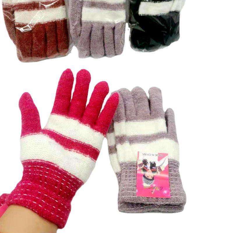 1 Pair One Size Gloves With Random Colors Warm Gloves