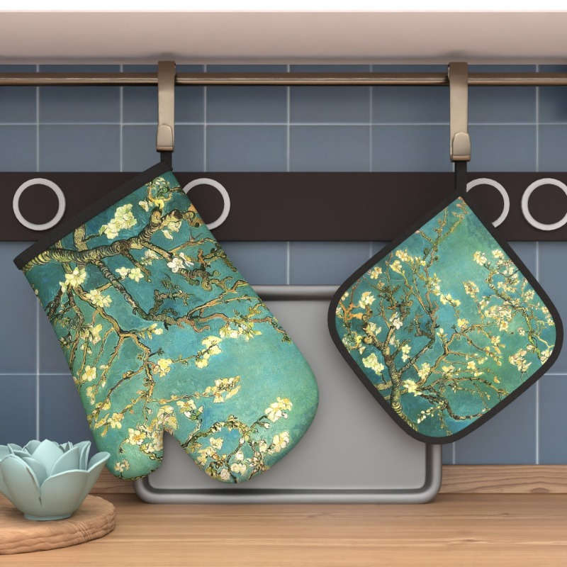 2pcs Heat-Resistant Oven Mitts with Apricot Tree Branch Design 26.92x17.02 cm Polyester Kitch
