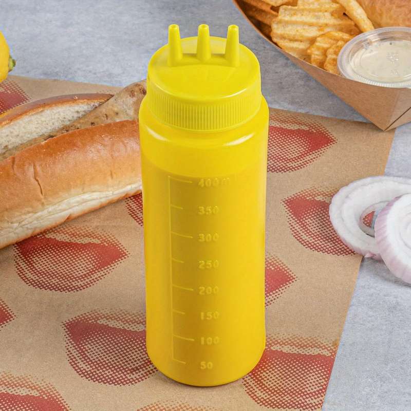 2pcs Multi-Color Squeeze Bottles for Sauces Oils Kitchen Condiment Dispensers with Measurem