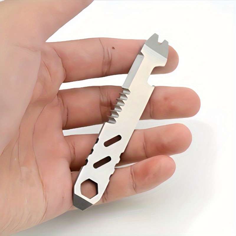 1pc Stainless Steel Multifunctional Outdoor Survival Tool Compact Keychain Knife with S