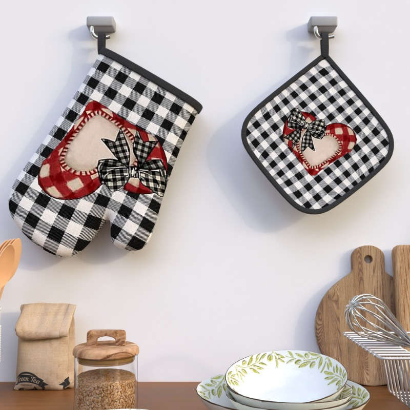 2pcs Valentine'S Day Romantic Plaid Love Oven Mitt Set 26.92x17.02 cm Heat Resistant Polyester