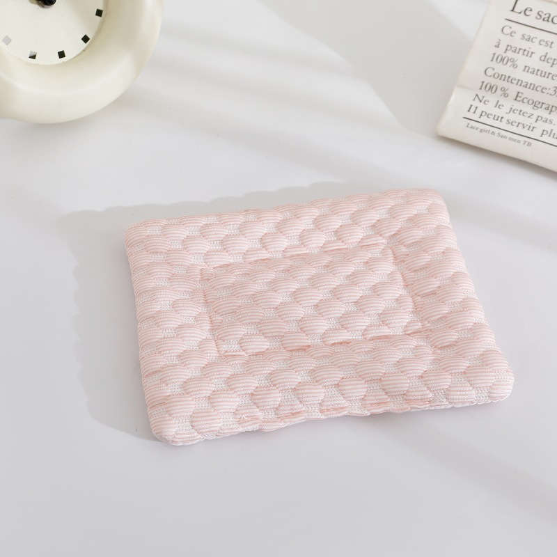 1piece Light Green Cooling Pad
