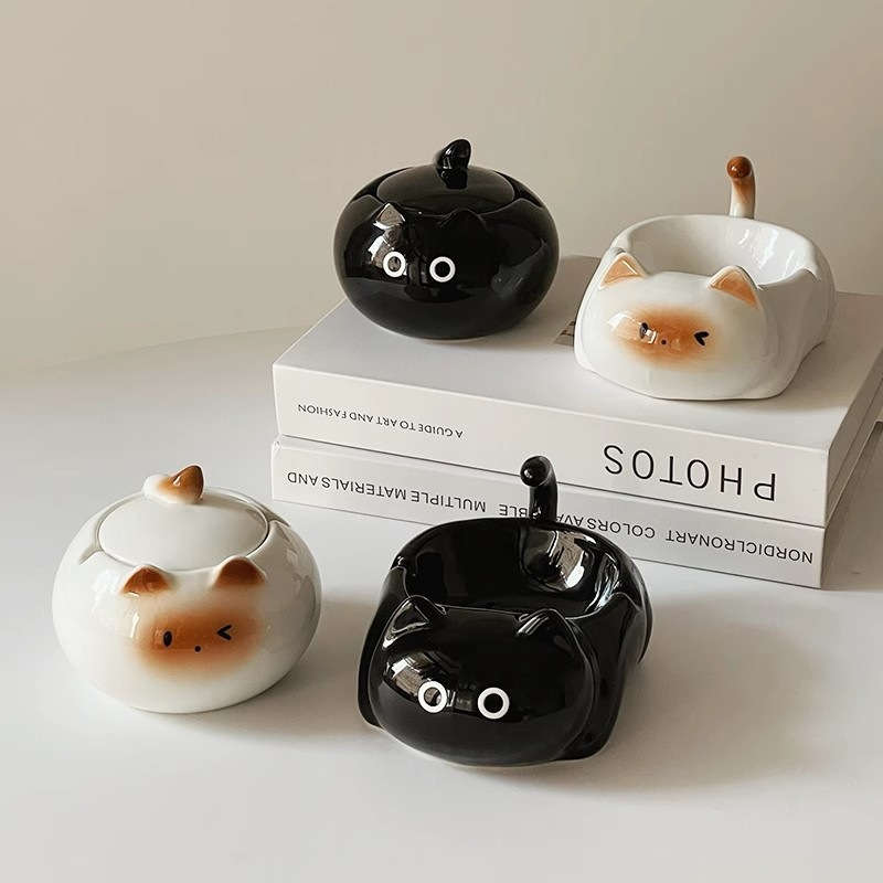 1pc One cute and interesting cat-shaped creative ceramic ashtray suitable for home living room off