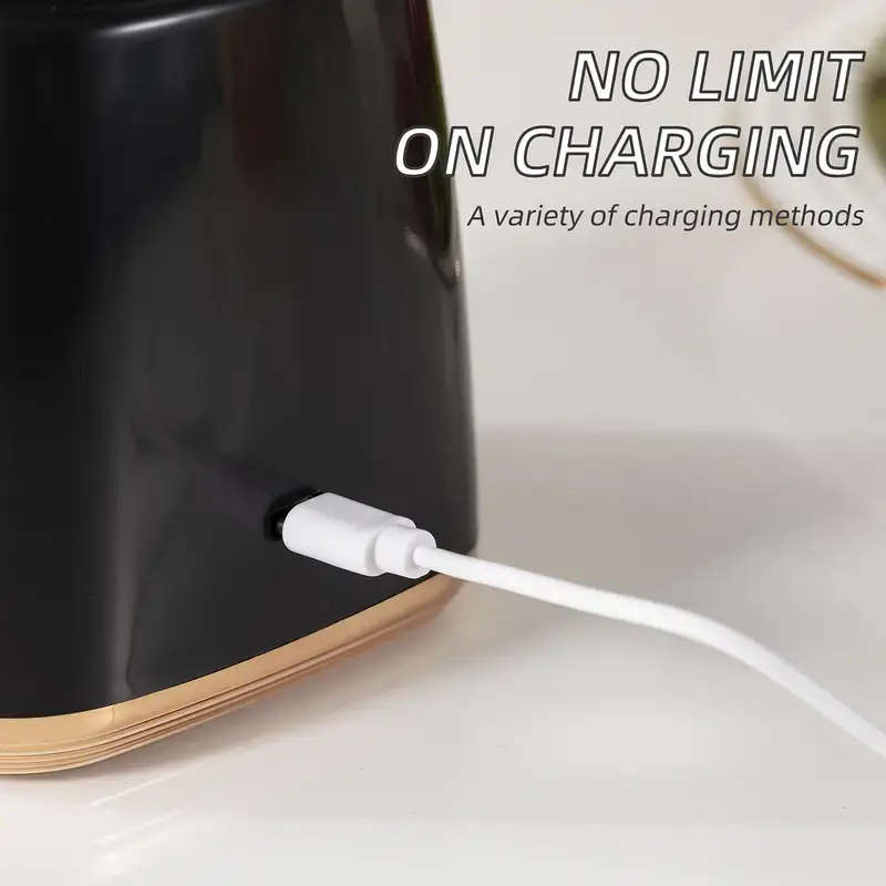 Mini Portable Rechargeable Juicer