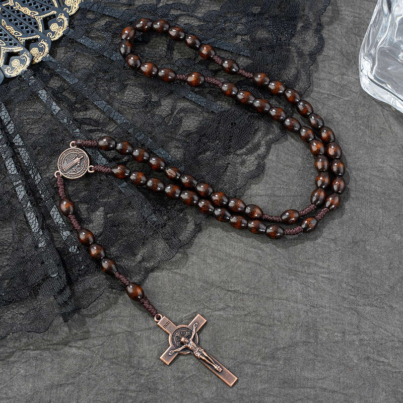 1 Piece Dark Coffee Color Jesus Theme Pendant