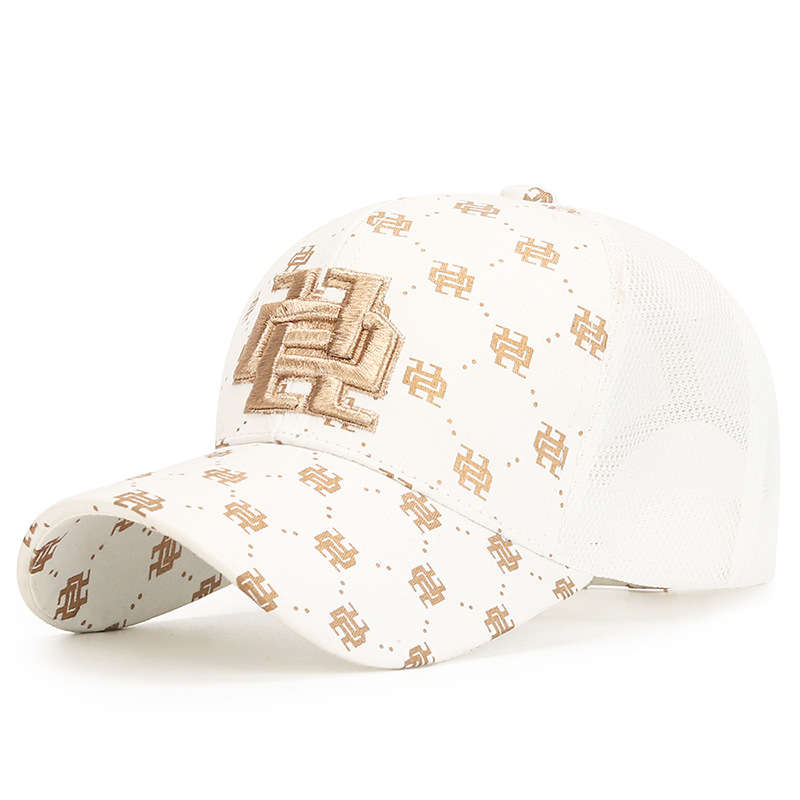 1pc The Stylish Baseball Cap For Women With A Full Golden Print And Three-dimensional Embroidery On