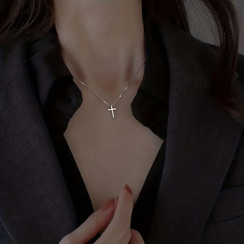Cross Pendant with Necklace