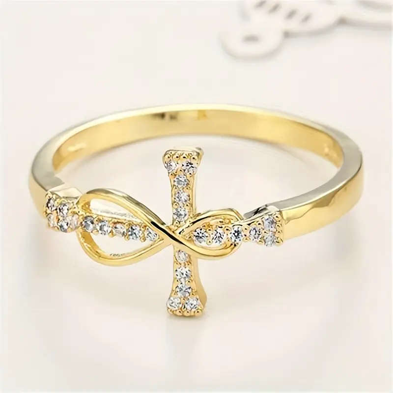 Elegant Ring with Sparkling White Zirconia