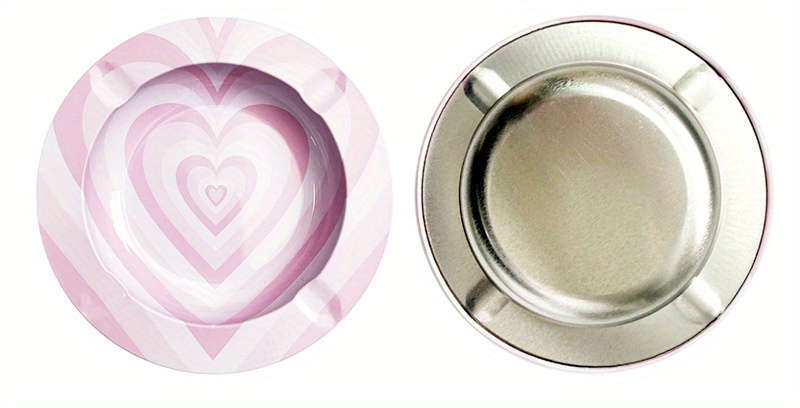 1pc Creative Tinplate Ashtray with Artistic Design C Durable Round Decorative Tray for Home Of