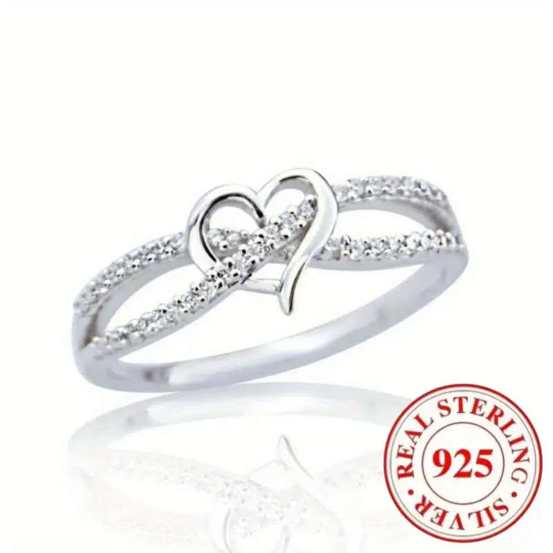 Elegant Heart-Shaped Silver Ring with Sparkling Cubic Zirconia