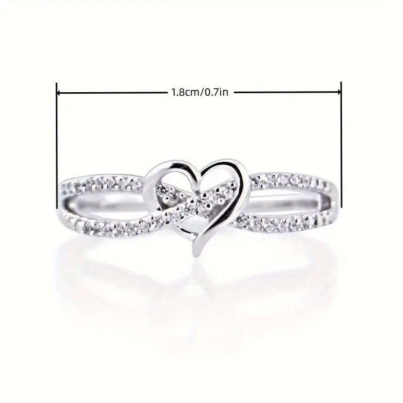 Elegant Heart-Shaped Silver Ring with Sparkling Cubic Zirconia