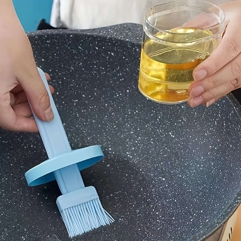 1pc Oil Brush Baking Brush With Oilcan Barbecue Brush With Oil Pot Household Oil Brush For