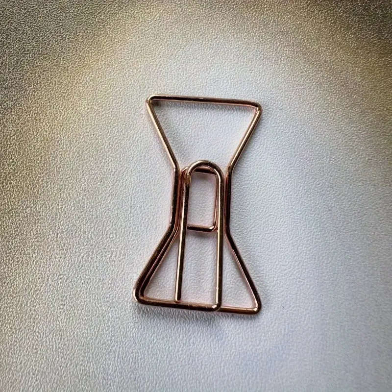 Retaining Clip