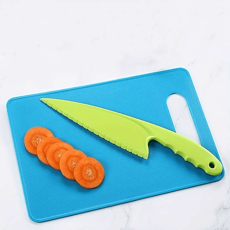 3-Pack Serrated Plastic Kitchen Knives Food-Safe for Cutting Fruits Vegetables Bread Salads