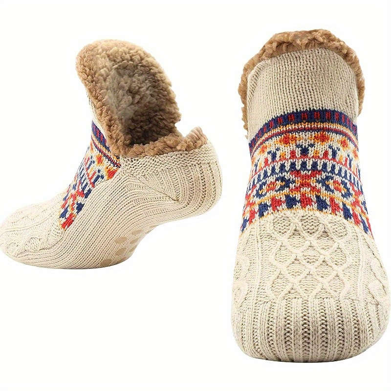 1 Pair Beige Size M Socks