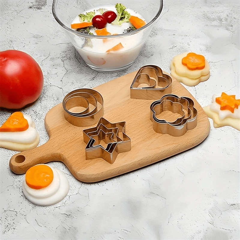 12pcs Stainless Steel Biscuit Mold Flower Shaped Circular Heart-shaped Star Shaped Biscuit Knif