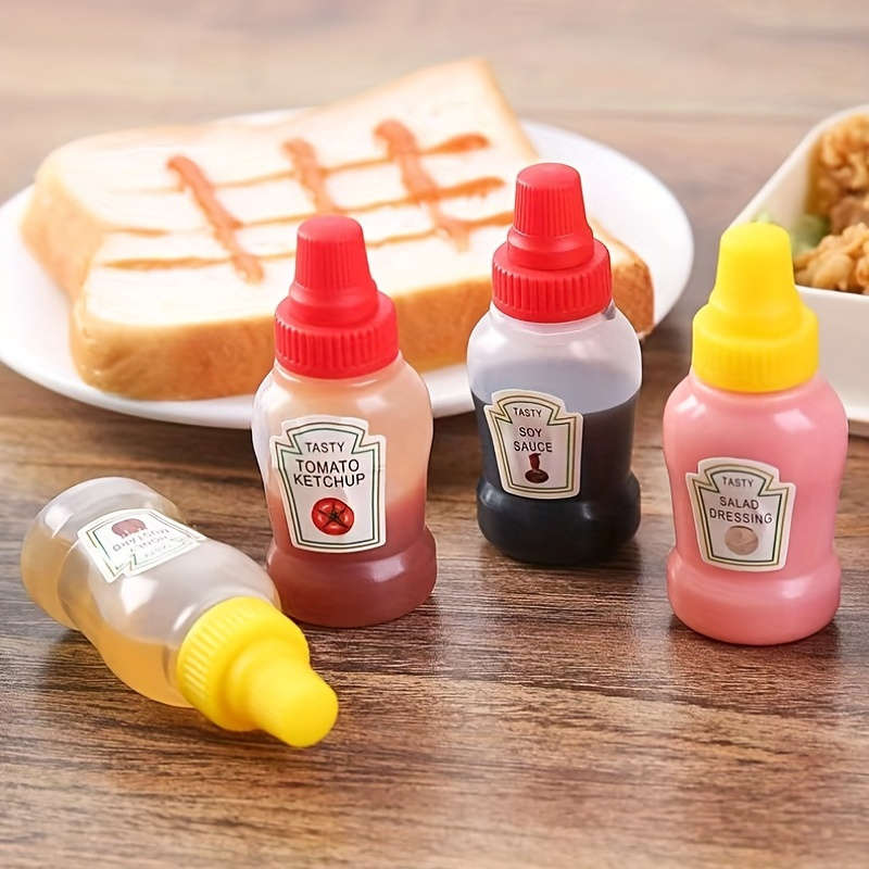 4pcs Mini Condiment Squeeze Bottles Leakproof Reusable Plastic Containers for Ketchup Mayon