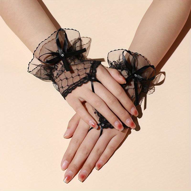 1 Pair White Lace Short Gloves